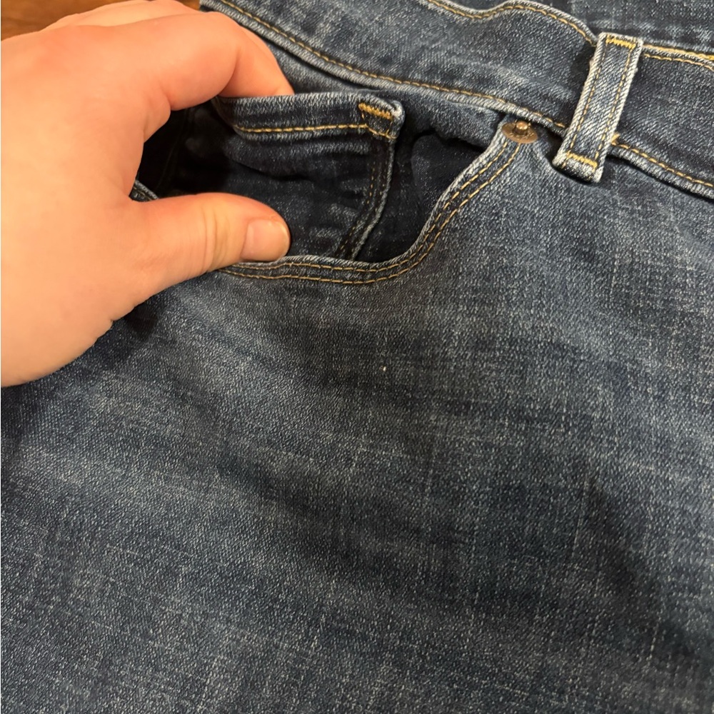 LEVI’S CLASSIC CAPRI JEGGING - Picture 6 of 13